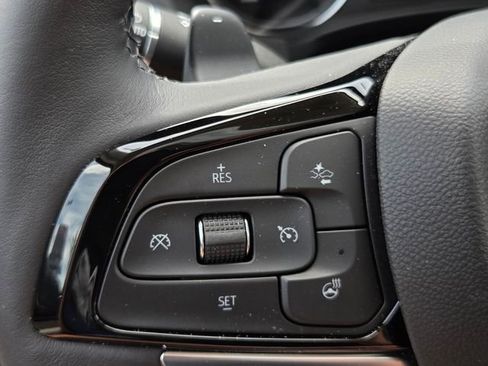 Used 2022 Buick Enclave Essence w/ Experience Buick Package image 21