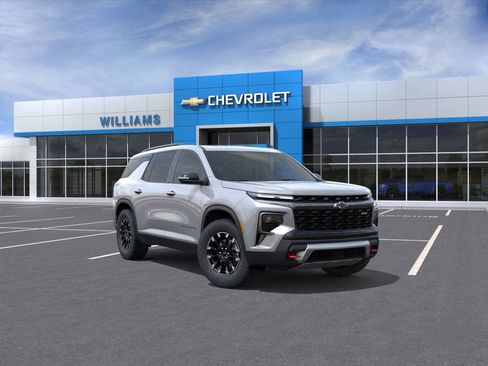 New 2026 Chevrolet Traverse Z71 w/ Driver Confidence Package image 1