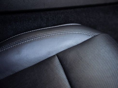 Used 2024 Jeep Wagoneer L Series II w/ Flexible Seating Group image 27