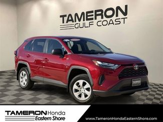 Used 2023 Toyota RAV4 LE video 1