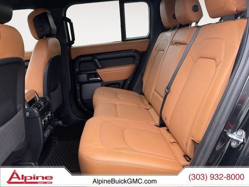 Used 2023 Land Rover Defender 110 V8 AWD/4WD image 13