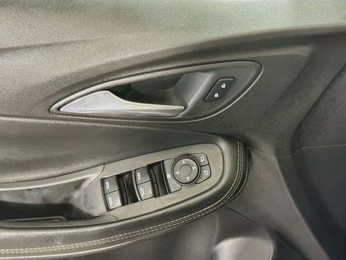 Used 2022 Buick Encore GX Preferred FWD image 24
