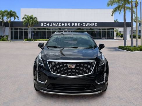 Used 2023 Cadillac XT5 Premium Luxury FWD image 2