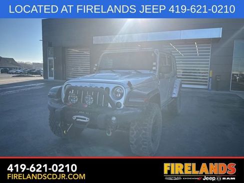 Used 2012 Jeep Wrangler Unlimited Rubicon image 7
