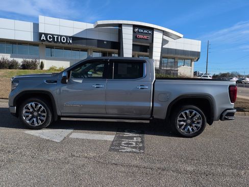 Used 2023 GMC Sierra 1500 Denali w/ Denali Reserve Package image 2