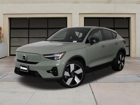 Used 2023 Volvo C40 P8 Recharge Ultimate AWD/4WD image 3