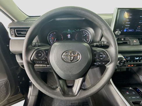 Used 2023 Toyota RAV4 XLE w/ Convenience Package FWD image 13