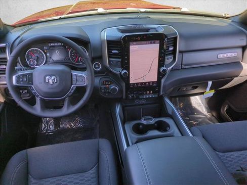 New 2026 RAM 1500 Big Horn AWD/4WD image 15