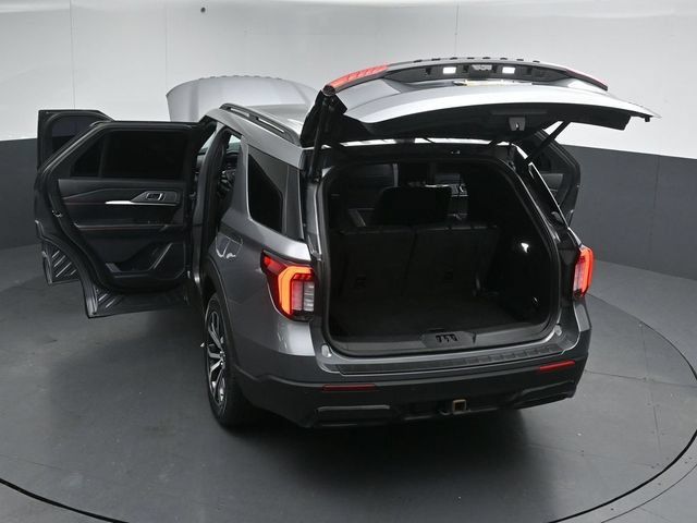Certified 2025 Ford Explorer ST-Line AWD/4WD image 56