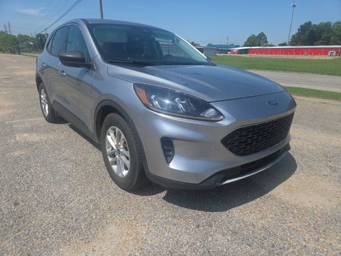 Used 2022 Ford Escape SE w/ Convenience Package FWD image 1