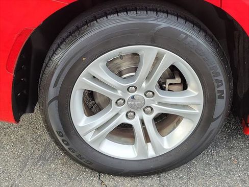 Certified 2022 Dodge Charger SXT w/ Leather Interior Group image 21