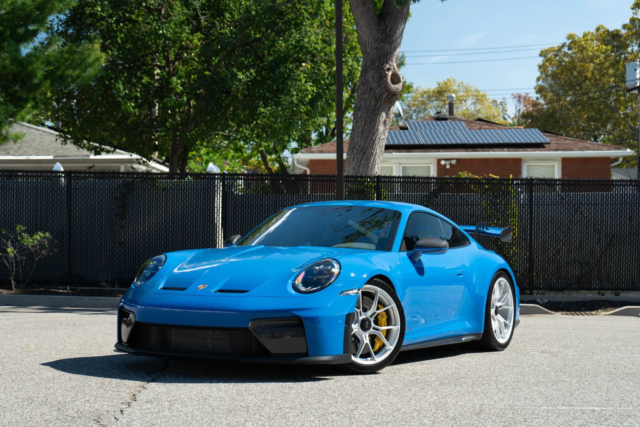 Used 2025 Porsche 911 GT3 RWD image 37