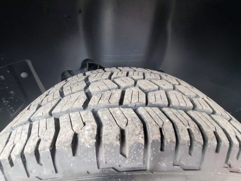 Used 2009 GMC Sierra 3500 SLE w/ Convenience Package image 23