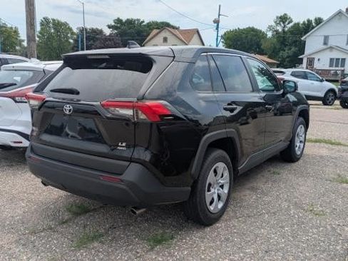 Used 2024 Toyota RAV4 LE AWD/4WD image 3