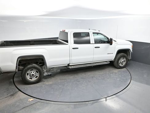 Used 2019 GMC Sierra 2500 4x4 Crew Cab image 36