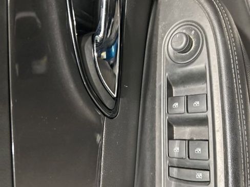 Used 2019 Buick Encore Preferred image 8