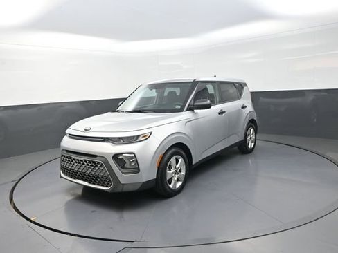 Used 2021 Kia Soul LX image 44