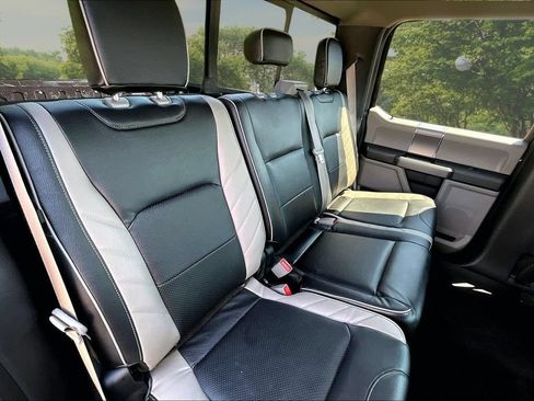 Used 2020 Ford F150 XLT w/ Equipment Group 302A Luxury AWD/4WD image 27