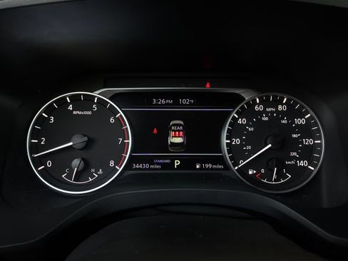 Used 2025 Nissan Rogue SV FWD image 37