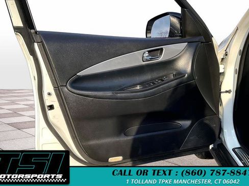 Used 2016 INFINITI QX50 AWD image 23