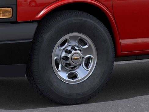 New 2025 Chevrolet Express 2500 image 9
