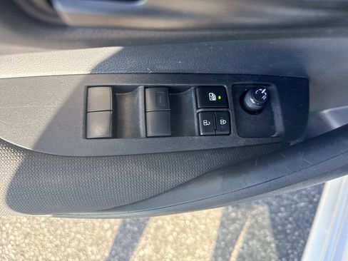 Used 2024 Toyota Corolla LE FWD image 22