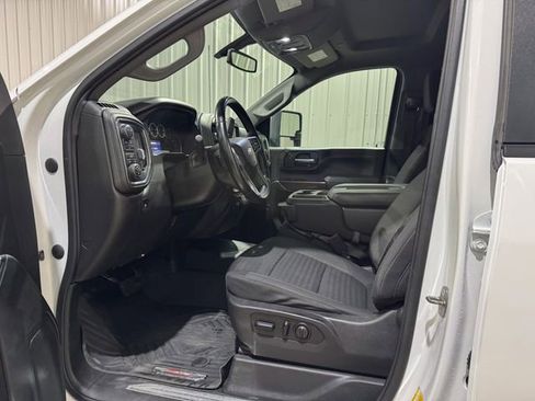 Used 2023 Chevrolet Silverado 2500 LT image 11