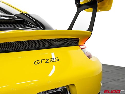 Used 2019 Porsche 911 GT2 RS RWD image 28
