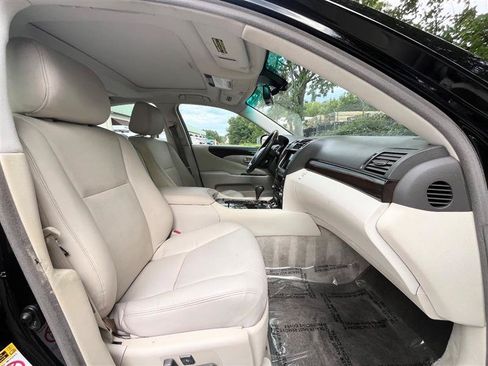 Used 2007 Lexus LS 460 RWD image 7