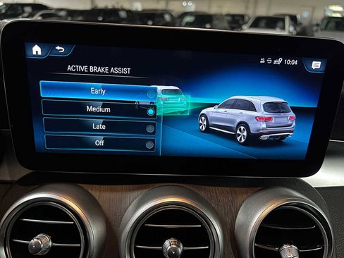 Used 2022 Mercedes-Benz GLC 300 4MATIC image 35