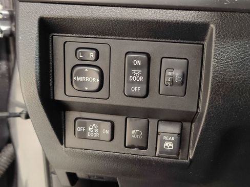 Used 2020 Toyota Tundra TRD Pro AWD/4WD image 29