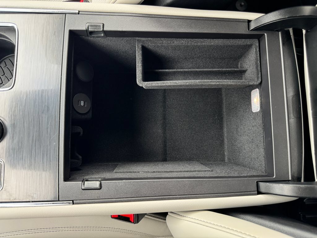 Used 2025 Lincoln Aviator AWD w/ Equipment Group 101A image 35