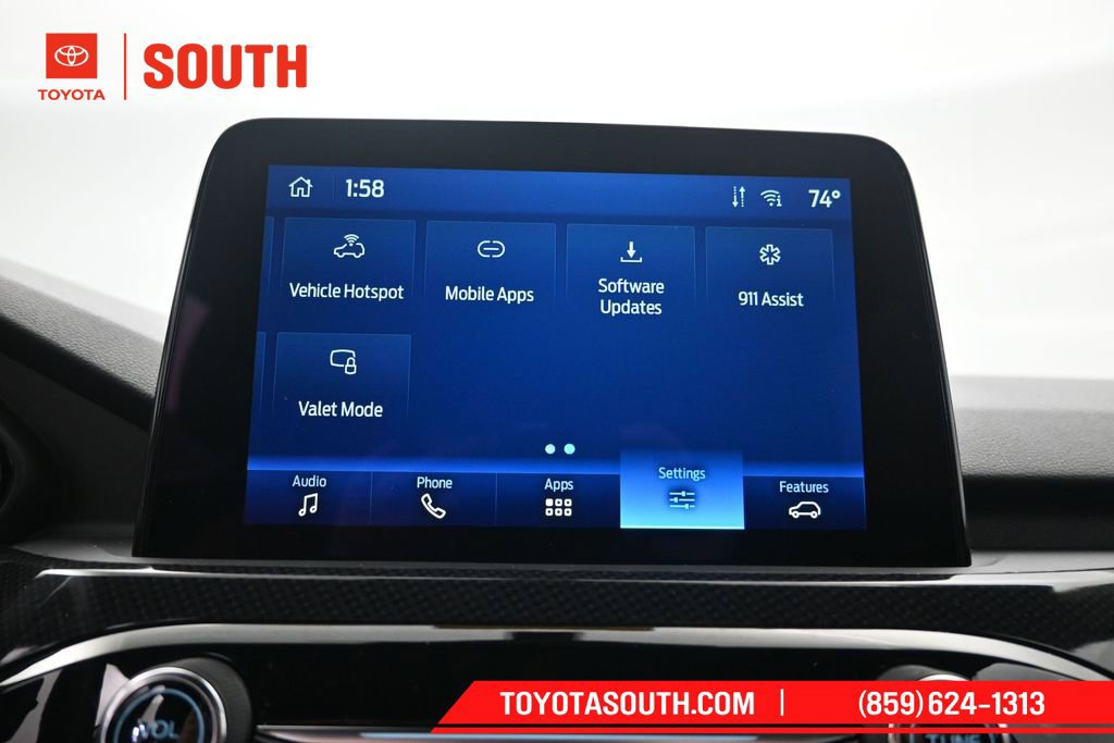 Used 2025 Ford Escape ST-Line AWD/4WD image 17