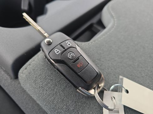 New 2026 Ford F250 XLT image 33