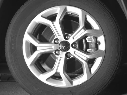 Used 2025 Jeep Compass Latitude image 13