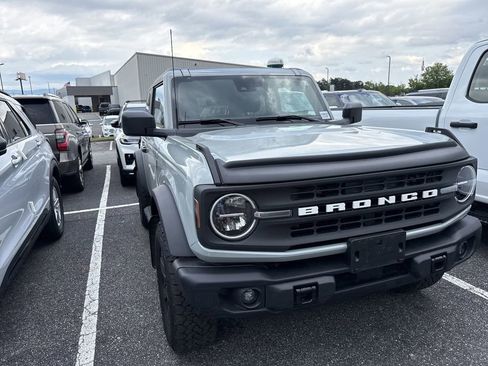 Used 2024 Ford Bronco Black Diamond AWD/4WD image 3