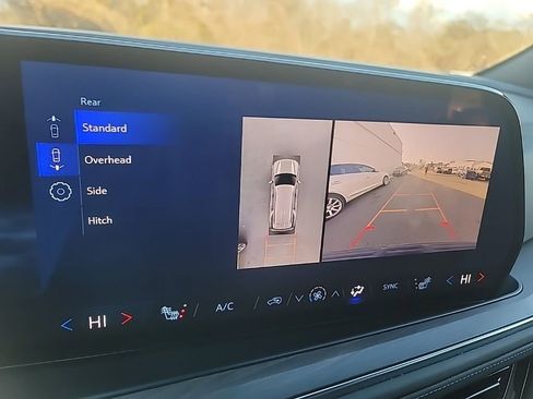 Used 2025 Chevrolet Tahoe LT image 16