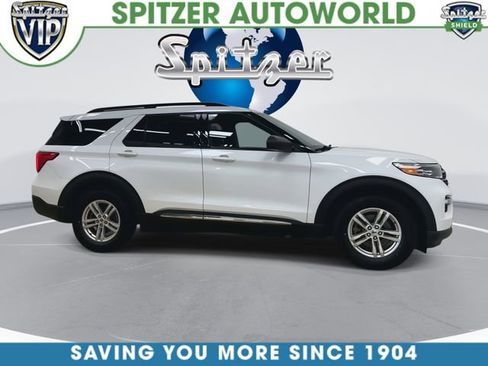 Used 2020 Ford Explorer XLT w/ Equipment Group 202A image 8