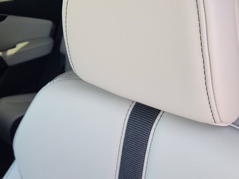 New 2026 Honda Pilot EX-L image 17