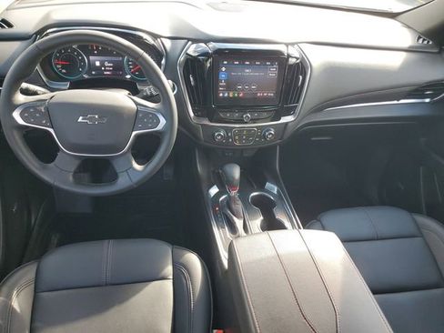 Used 2023 Chevrolet Traverse RS AWD/4WD image 14