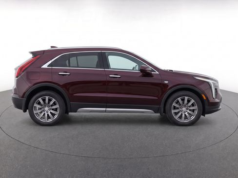 Used 2020 Cadillac XT4 Premium Luxury w/ Driver Awareness Package FWD image 8