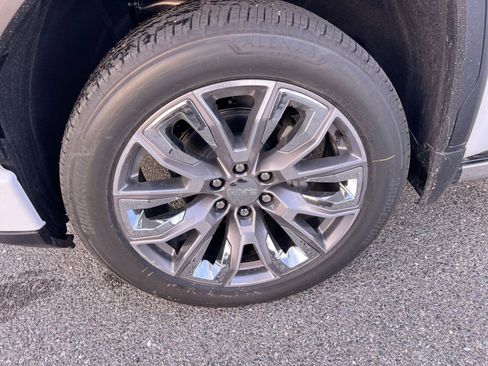 New 2026 GMC Sierra 1500 Denali w/ Denali Reserve Package image 11