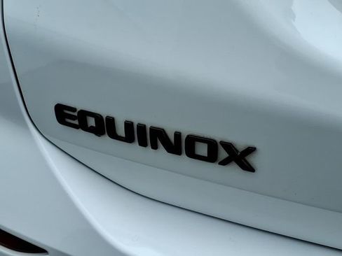 Used 2024 Chevrolet Equinox RS w/ RS Leather Package image 19
