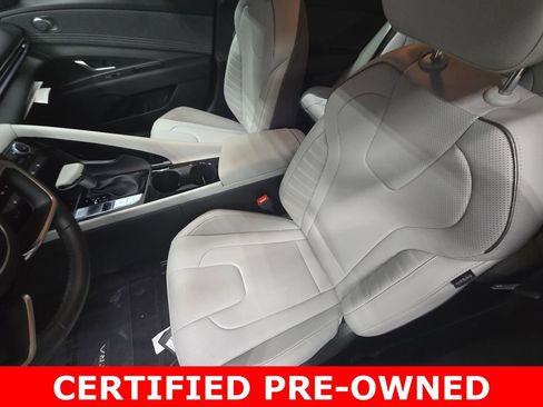 Certified 2025 Hyundai Elantra Limited image 15