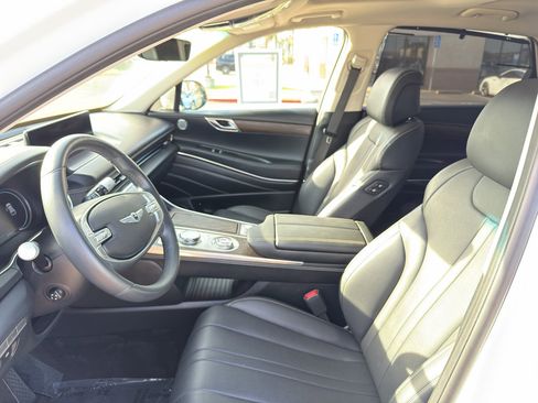 Used 2024 Genesis GV80 3.5T image 15
