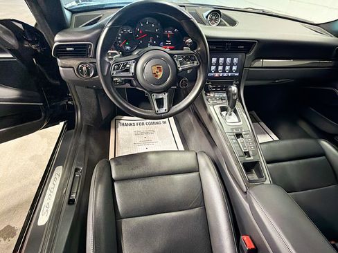 Used 2019 Porsche 911 4S image 16