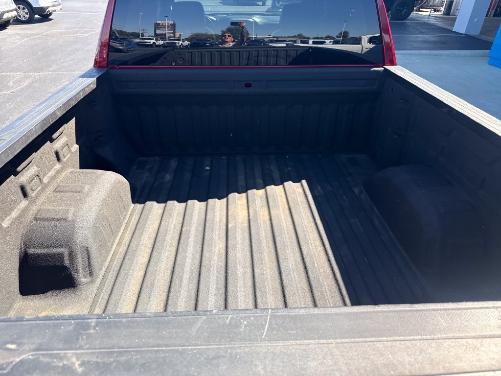 Used 2021 Chevrolet Silverado 1500 Custom AWD/4WD image 29