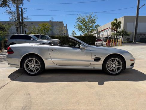 Used 2004 Mercedes-Benz SL 55 AMG image 7