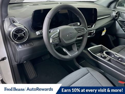 New 2026 Chevrolet Equinox LT w/ Midnight Edition AWD/4WD image 7