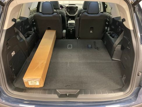 Certified 2023 Subaru Ascent Limited w/ Technology Package image 27